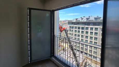 Smart 1+1 Living with an Open Kitchen and Private Storage in Beşiktaş