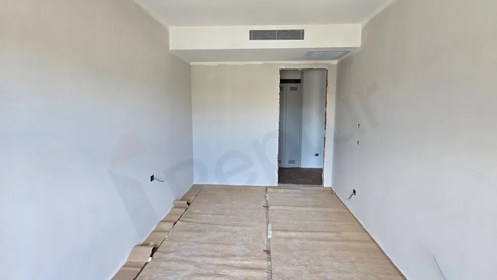 Smart 1+1 Living with an Open Kitchen and Private Storage in Beşiktaş