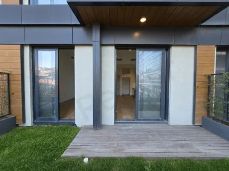 Sophisticated 1+1 Featuring a Private Terrace with Vibrant City Views