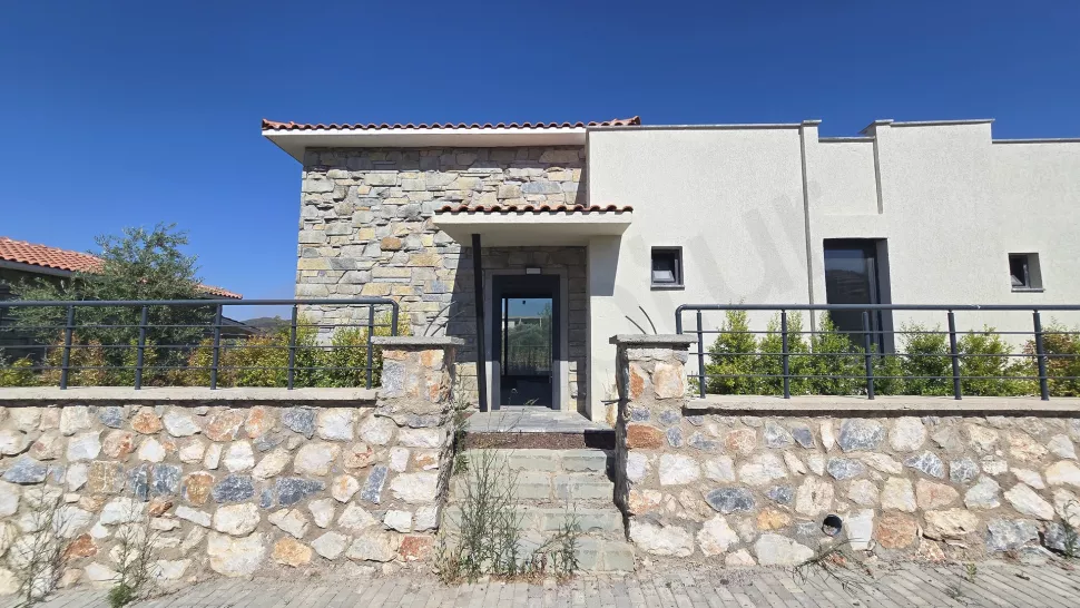 Modern 2-Bedroom Bodrum Villa with Pool in New Gated Complex