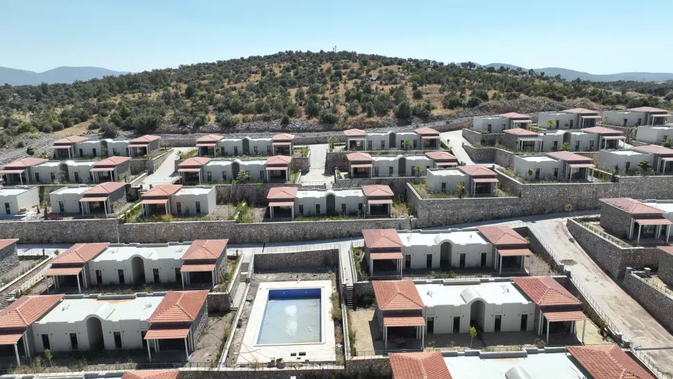 Modern 2-Bedroom Bodrum Villa with Pool in New Gated Complex