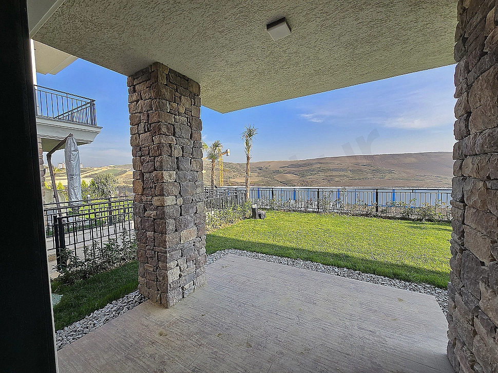 Image of a spacious terrace area.