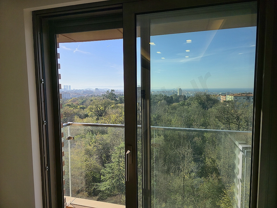Photo of a duplex apartment with a sunset view in Üsküdar.