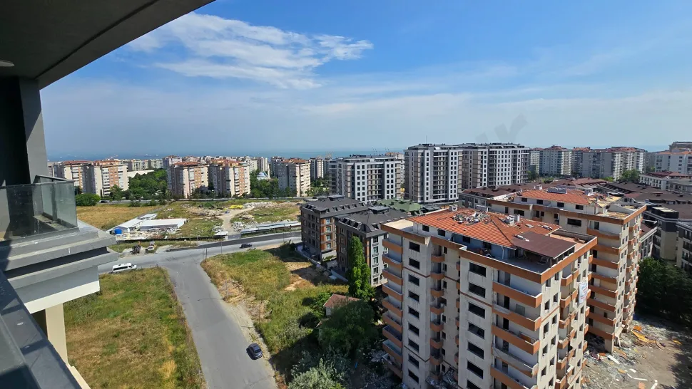 Panoramic city view covering buildings and residential areas in Beylikdüzü, Istanbul.