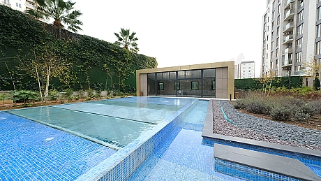Image of an outdoor swimming pool.