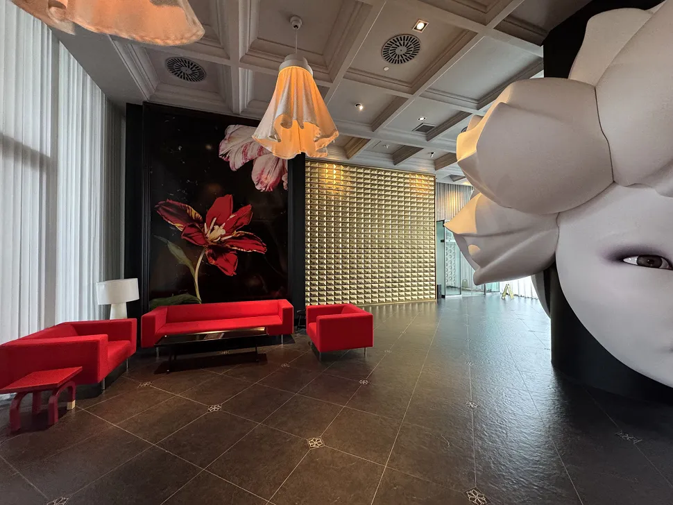 Modern and stylishly designed lobby area of a luxury building in Şişli.
