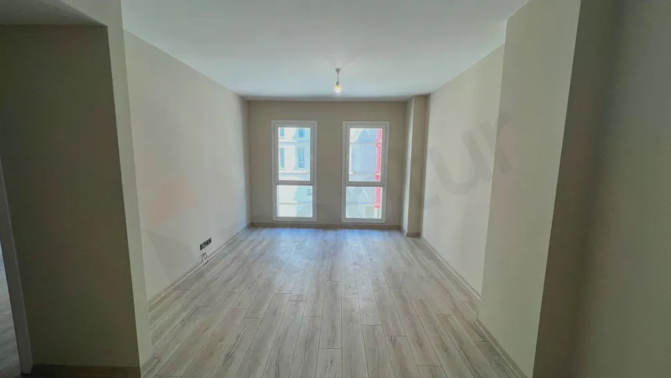 Urban Comfort: Brand New 1+1 with City Views and Direct Metro Access