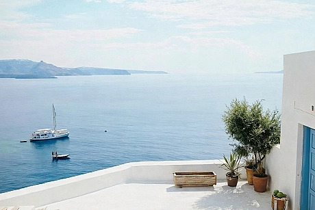 Why is the Aegean Sea cooler than the Mediterranean: 5 main reasons