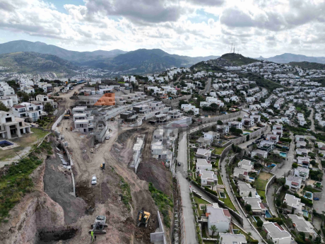 Luxury Villas and Residences with Sea View