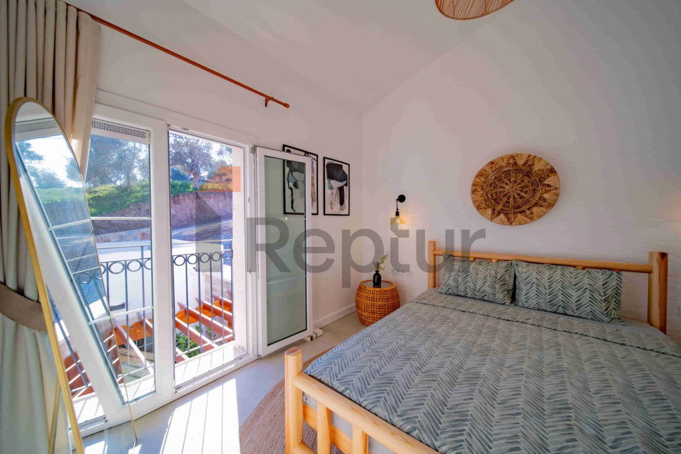 Exclusive large-scale villa project in a developing area near the airport