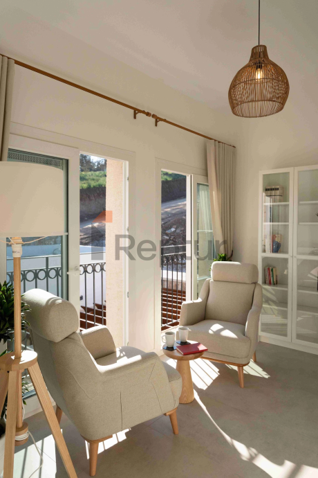 Exclusive large-scale villa project in a developing area near the airport