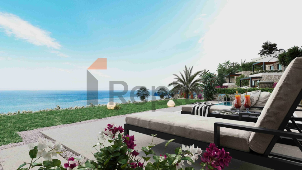 Luxury Villas and Residences with Sea View