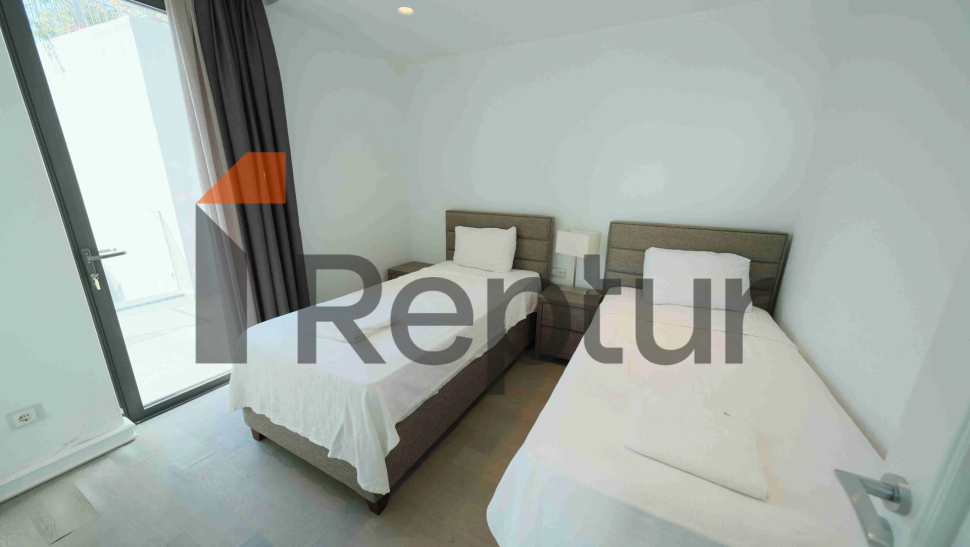 Two-storey villa with three bedrooms for rent from the agency Reptur