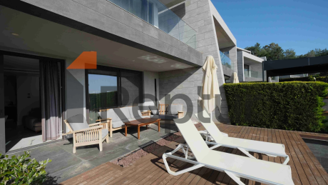 Two-storey villa with three bedrooms for rent from the agency Reptur