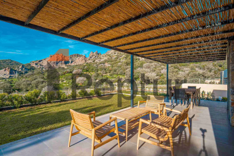 14 luxury villas with Aegean Sea and mountain views for sale in Gumusluk