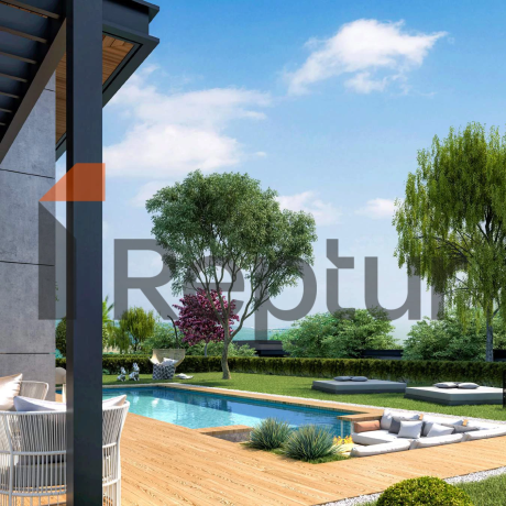 Private lifestyle on the shores of the Sea of Marmara