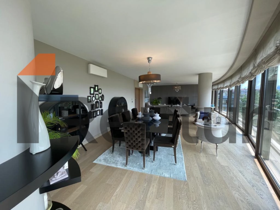 It's a pleasure to live literally in the bosom of nature