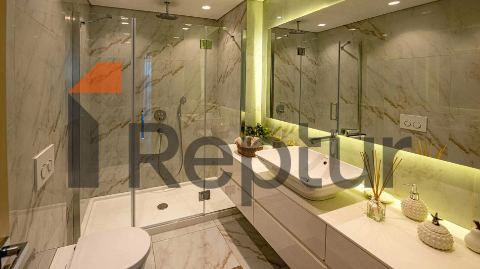 It's a pleasure to live literally in the bosom of nature