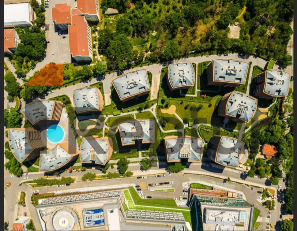 It's a pleasure to live literally in the bosom of nature