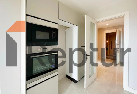 A grand project of family concept