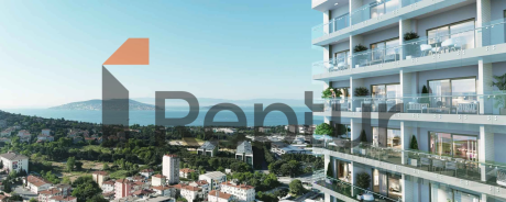 Maltepe Skyscraper Overlooking the Princes' Islands