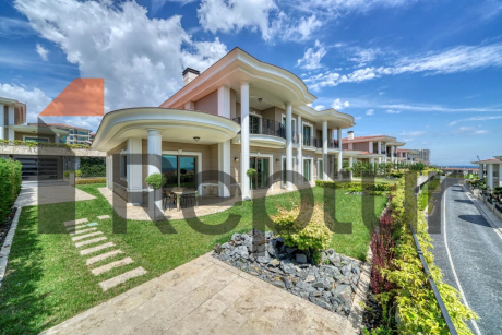 Life as a 365-day vacation and a profitable investment