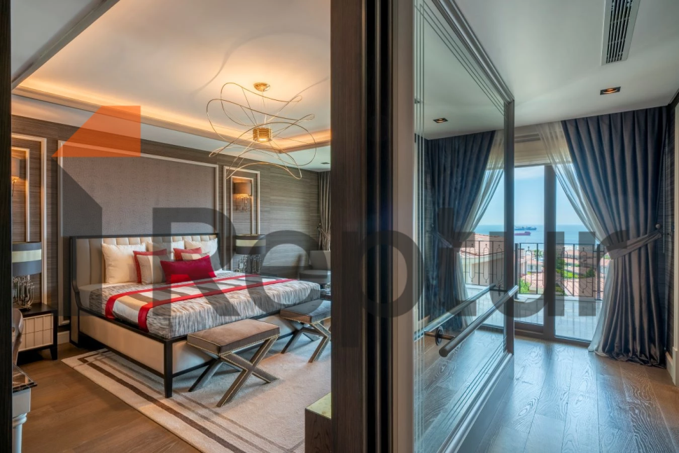 Life as a 365-day vacation and a profitable investment