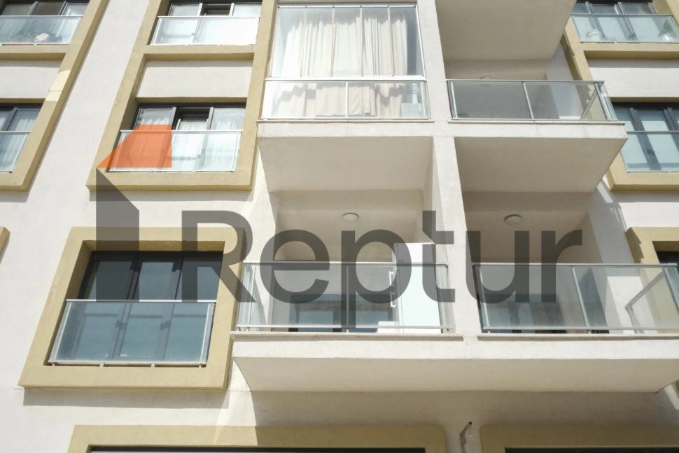 For sale apartment from owner 1+1 in Residential Complex, Bahcesehir district