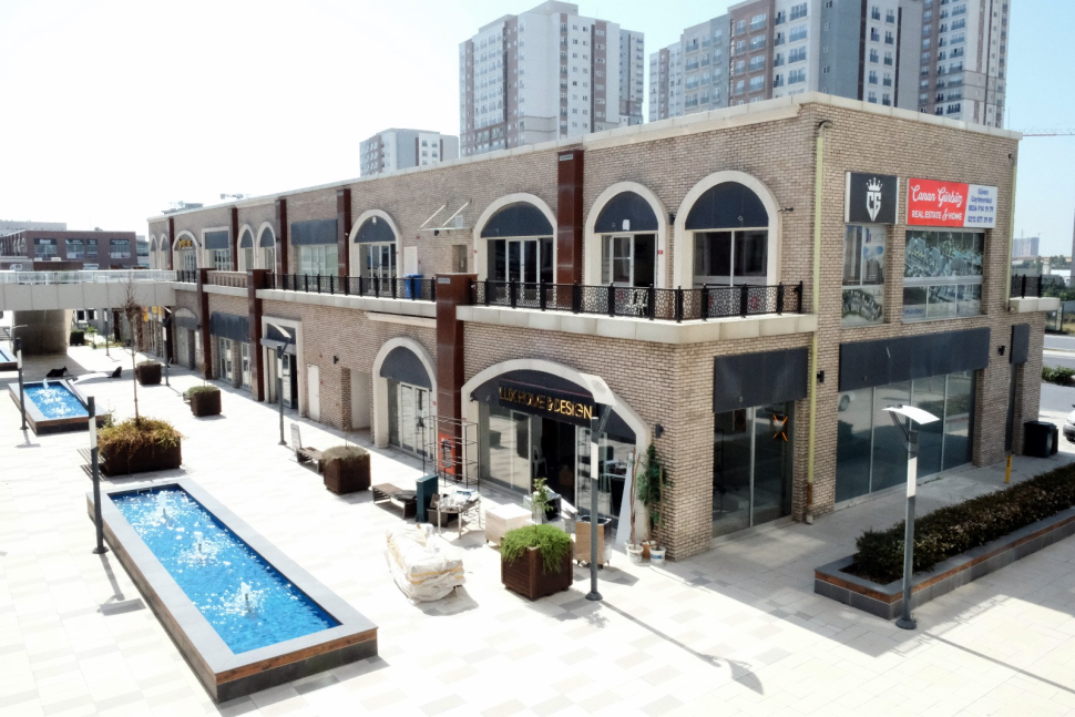 For sale apartment from owner 1+1 in Residential Complex, Bahcesehir district