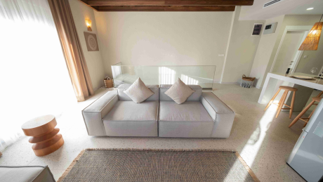 For rent Duplex Apartment Layout 2+1, with 2 bathrooms, balcony and terrace with access to the garden.