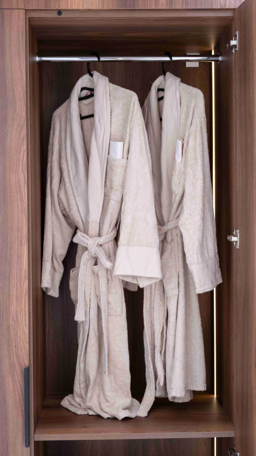 For rent Duplex Apartment Layout 2+1, with 2 bathrooms, balcony and terrace with access to the garden.