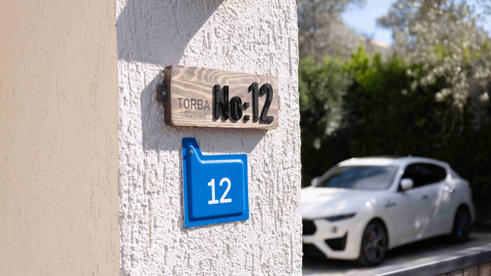 For rent Duplex Apartment Layout 2+1, with 2 Bathrooms, Balcony and Terrace with Access to the Pool