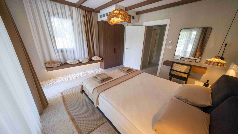 For rent Duplex Apartment Layout 2+1, with 2 Bathrooms, Balcony and Terrace with Access to the Pool