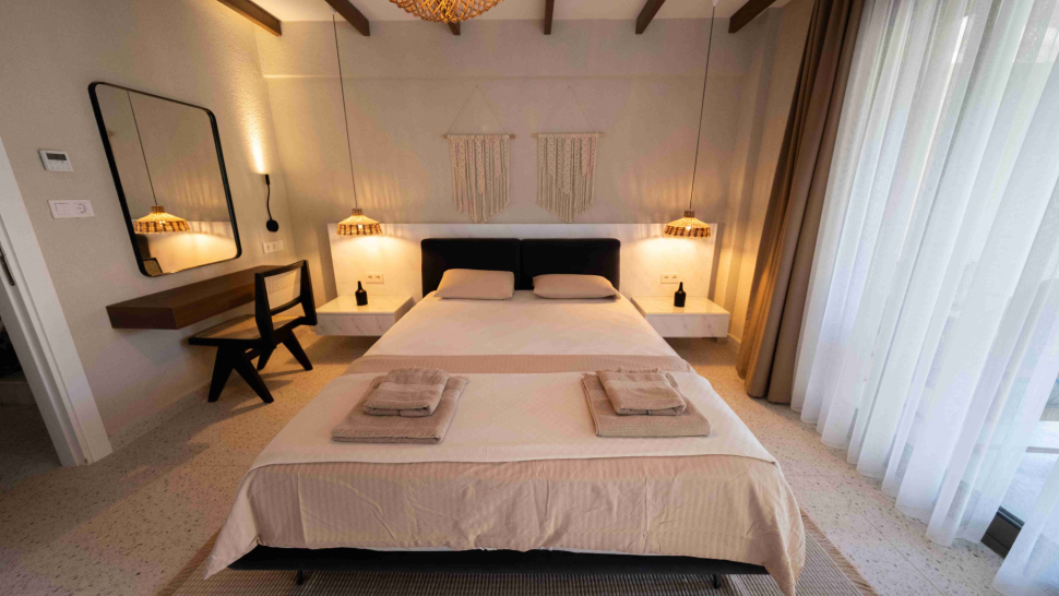 For rent Duplex Apartment Layout 2+1, with 2 Bathrooms, Balcony and Terrace with Access to the Pool