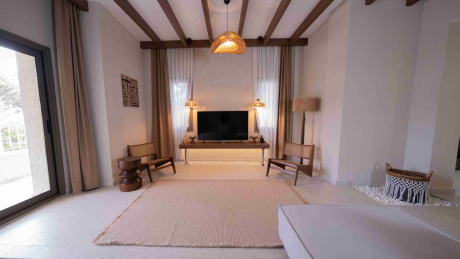 For rent Duplex Apartment Layout 2+1, with 2 Bathrooms, Balcony and Terrace with Access to the Pool