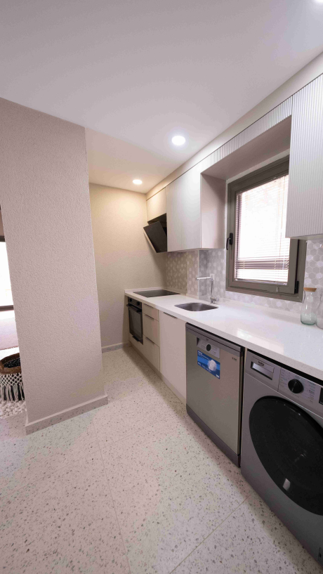 For rent Duplex Apartment Layout 2+1, with 2 Bathrooms, Balcony and Terrace with Access to the Pool