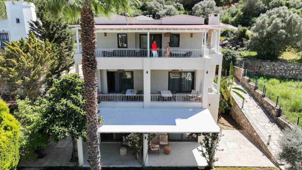 PENTHOUSE for rent Layout 2+1, 2 bathrooms, balcony and large terrace