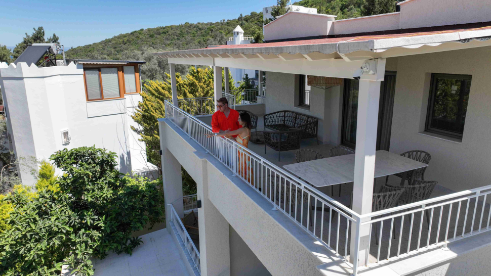 PENTHOUSE for rent Layout 2+1, 2 bathrooms, balcony and large terrace