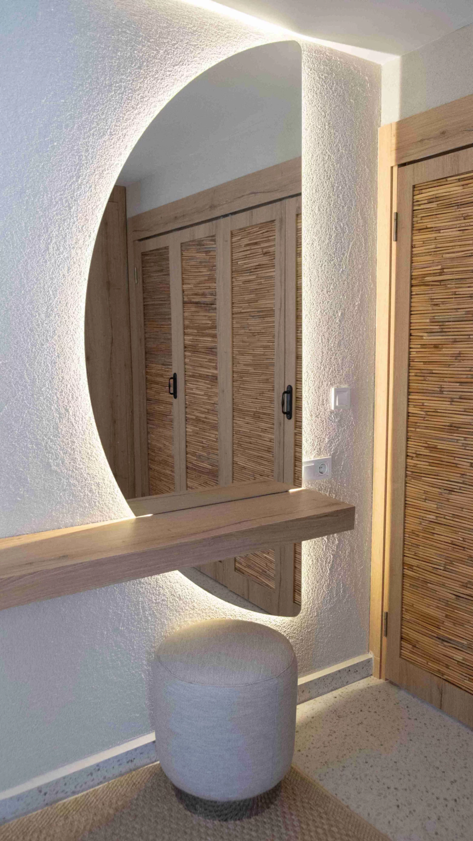 PENTHOUSE for rent Layout 2+1, 2 bathrooms, balcony and large terrace