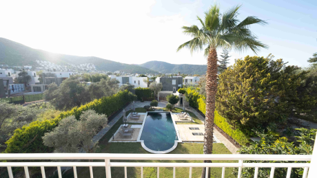 PENTHOUSE for rent Layout 2+1, 2 bathrooms, balcony and large terrace