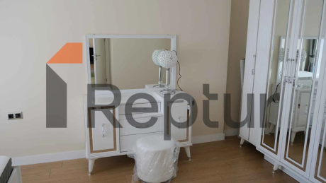 Furnished spacious apartment 2+1 for sale from the owner, Kucukcekmece district