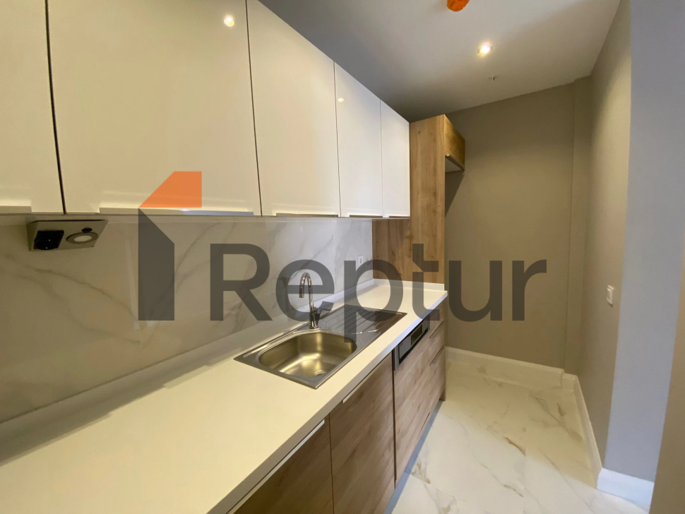 For sale apartment from the owner with a modern design 1+1 in the Bahcesehir area.