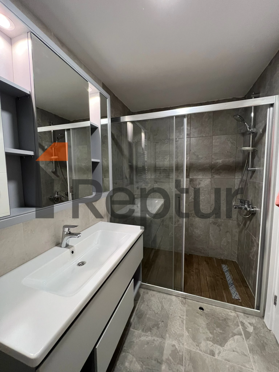 For sale apartment from the owner 3+1 with a modern design and convenient layout