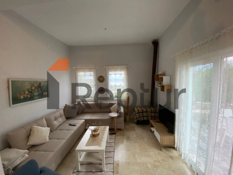 For sale 4+2 property from owner with sea view Gumusluk area