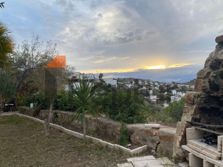 For sale 4+2 property from owner with sea view Gumusluk area