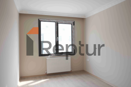 For sale apartment from the owner 3+1 with two bathrooms near West Marina