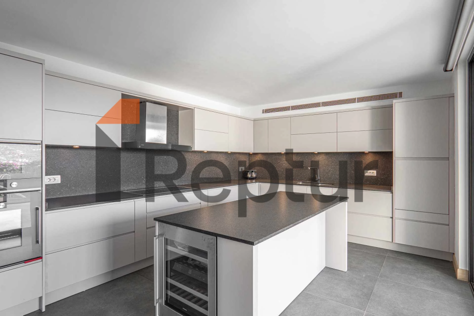 For sale 3+1 villa in premium segment from developer in Yalikavak area