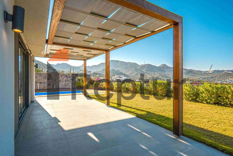 For sale 3+1 villa in premium segment from developer in Yalikavak area