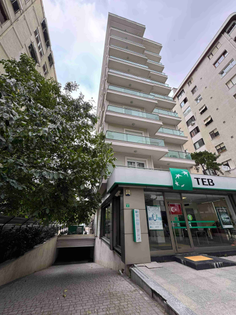 Dublex 4+2 apartment for sale from owner in Kadikoy district