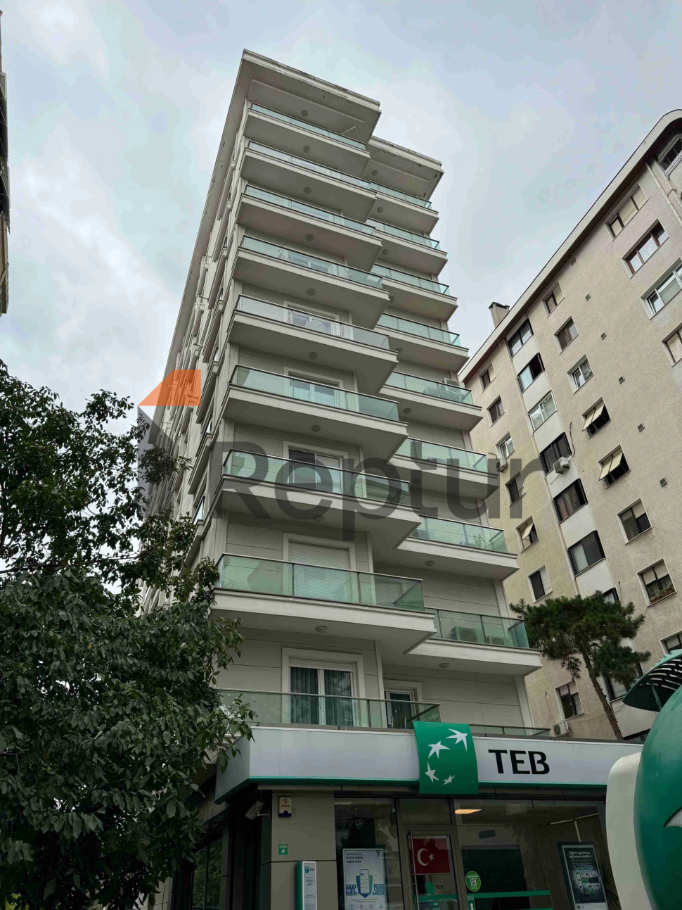 Dublex 4+2 apartment for sale from owner in Kadikoy district